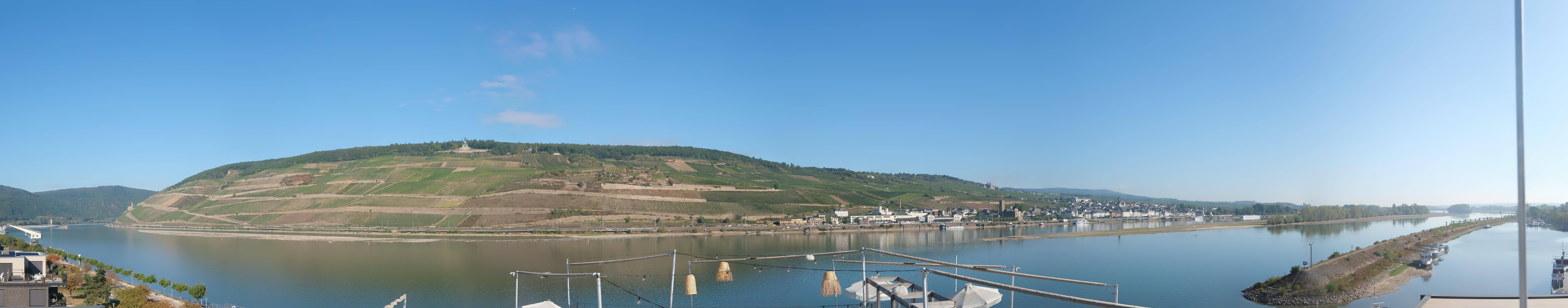 Archived image Webcam Bingen - Hotel Papa Rhein