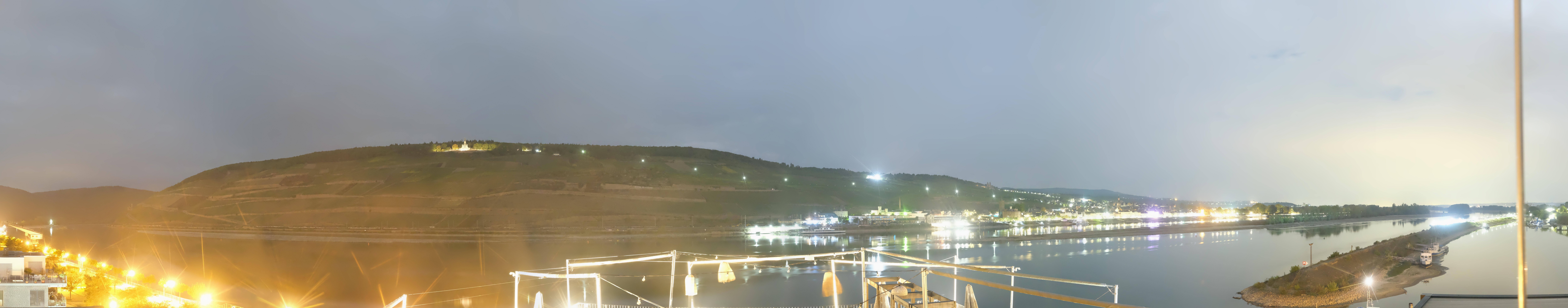 Archived image Webcam Bingen - Hotel Papa Rhein