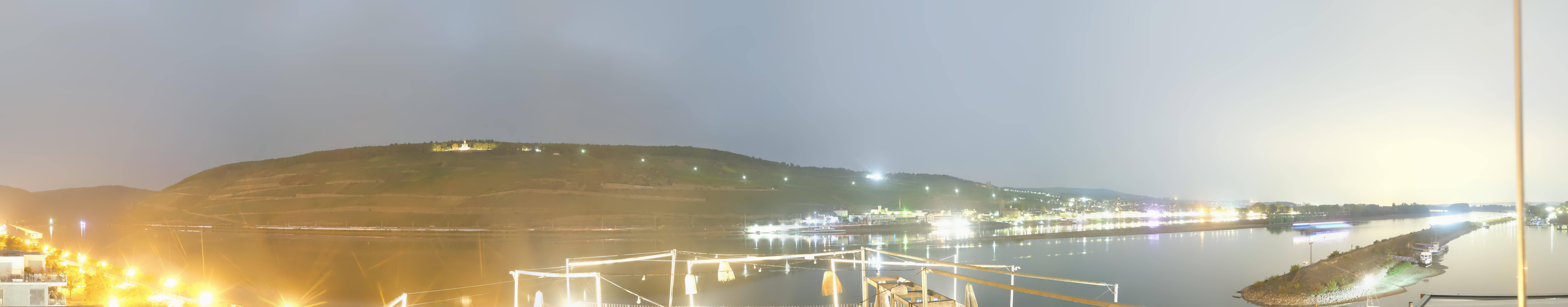 Archived image Webcam Bingen - Hotel Papa Rhein