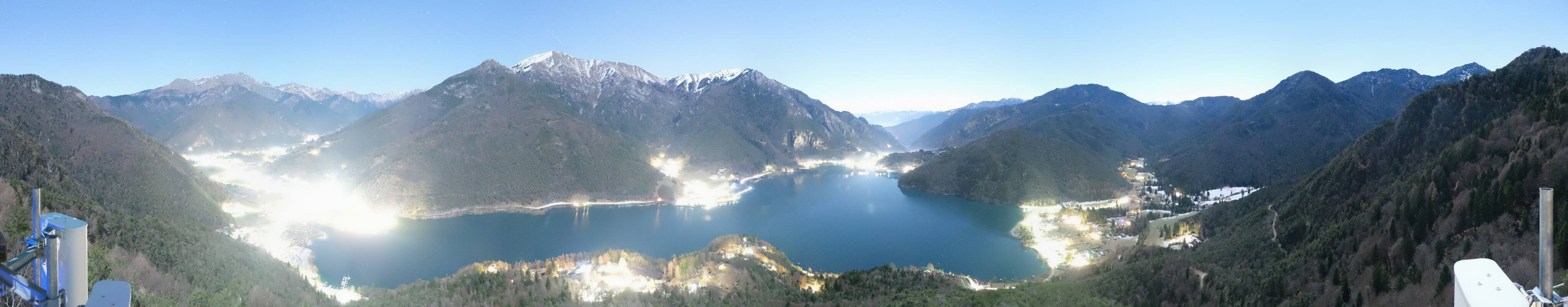 Archiv Foto Webcam Valle di Ledro - Blick auf den Ledrosee