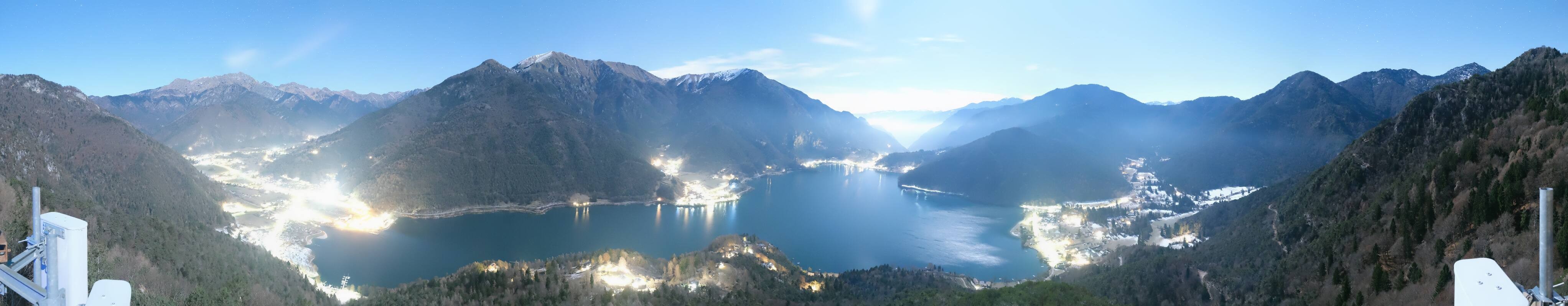 Archiv Foto Webcam Valle di Ledro - Blick auf den Ledrosee