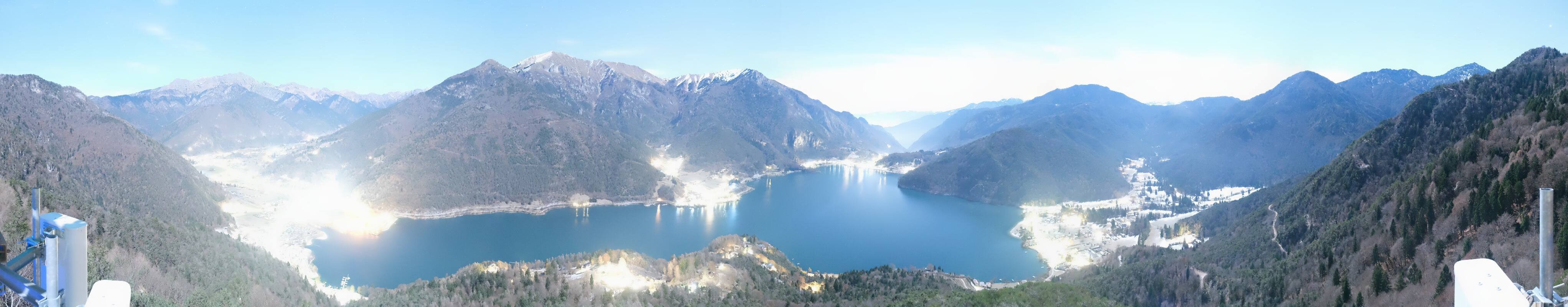 Archiv Foto Webcam Valle di Ledro - Blick auf den Ledrosee