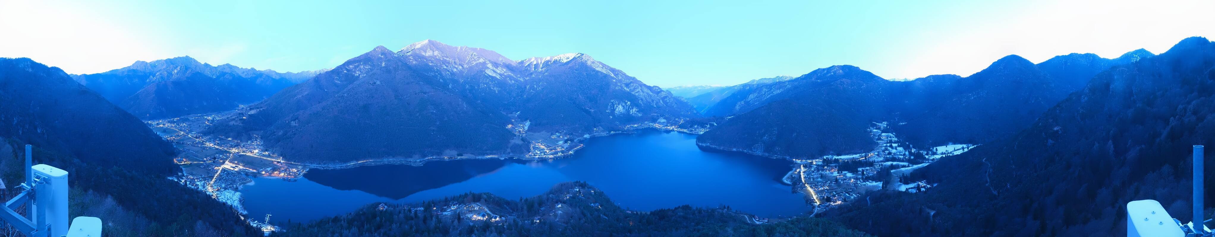 Archiv Foto Webcam Valle di Ledro - Blick auf den Ledrosee