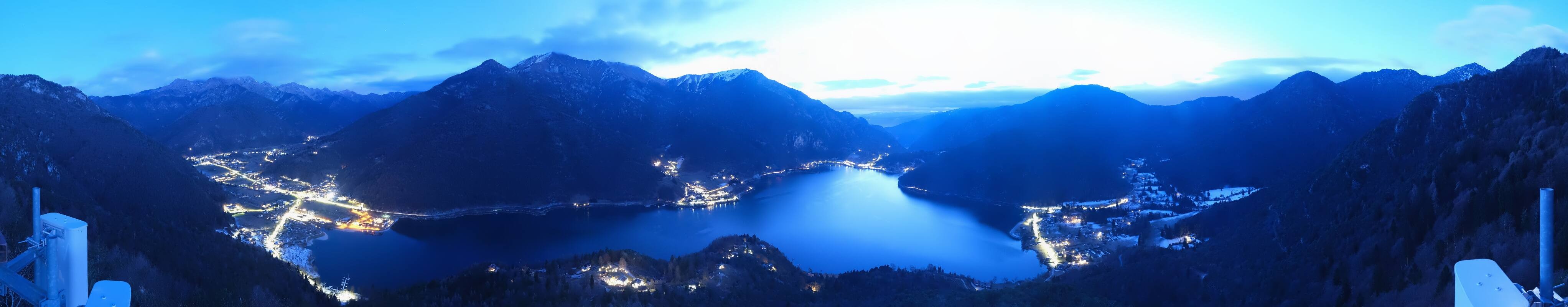 Archiv Foto Webcam Valle di Ledro - Blick auf den Ledrosee