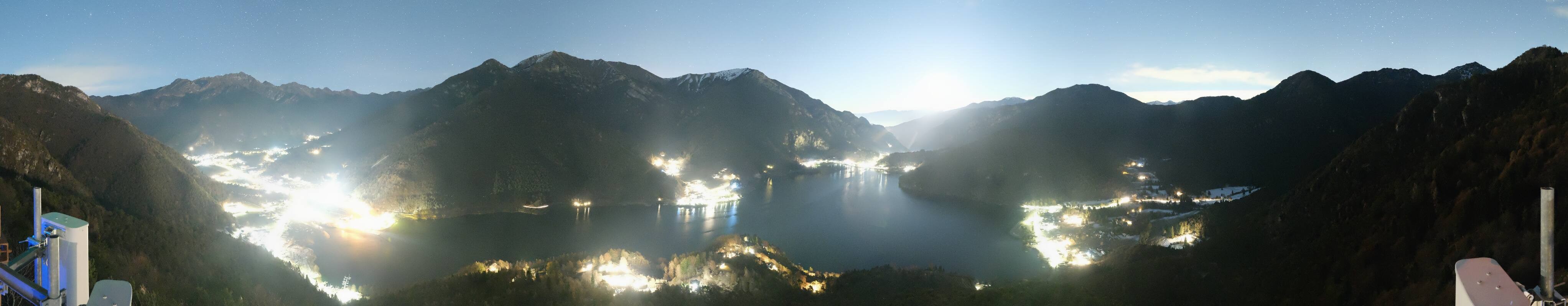 Archiv Foto Webcam Valle di Ledro - Blick auf den Ledrosee