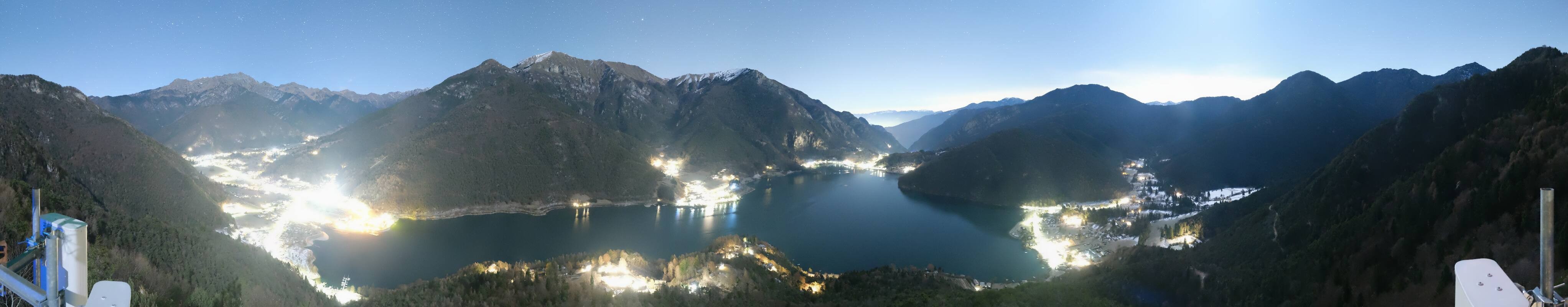 Archiv Foto Webcam Valle di Ledro - Blick auf den Ledrosee