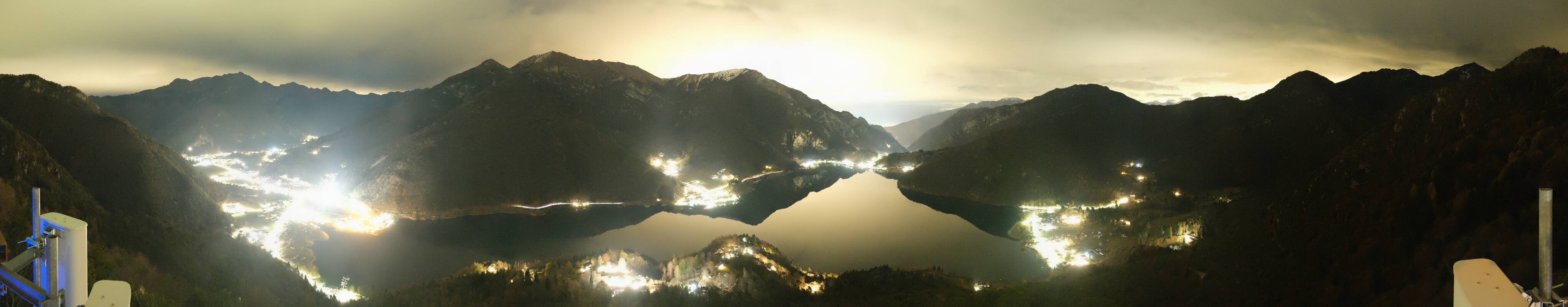 Archived image Webcam Valle di Ledro - Lago di Ledro