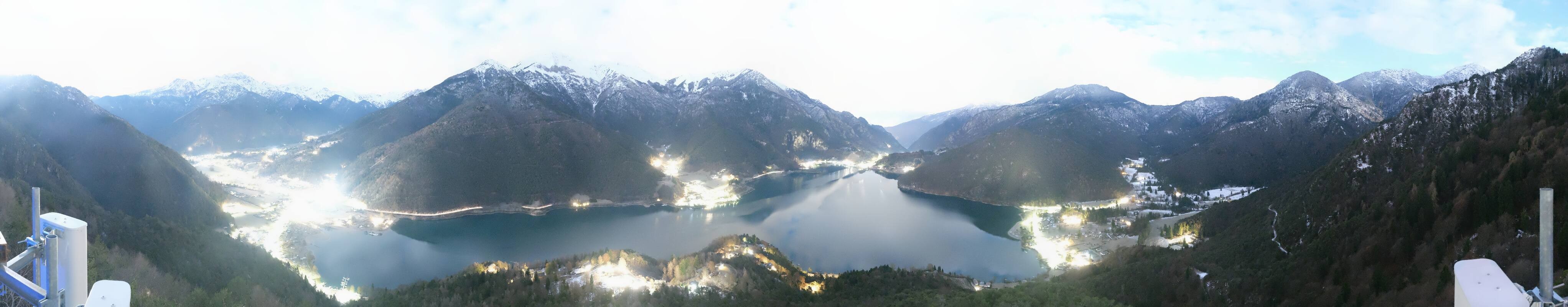 Archiv Foto Webcam Valle di Ledro - Blick auf den Ledrosee