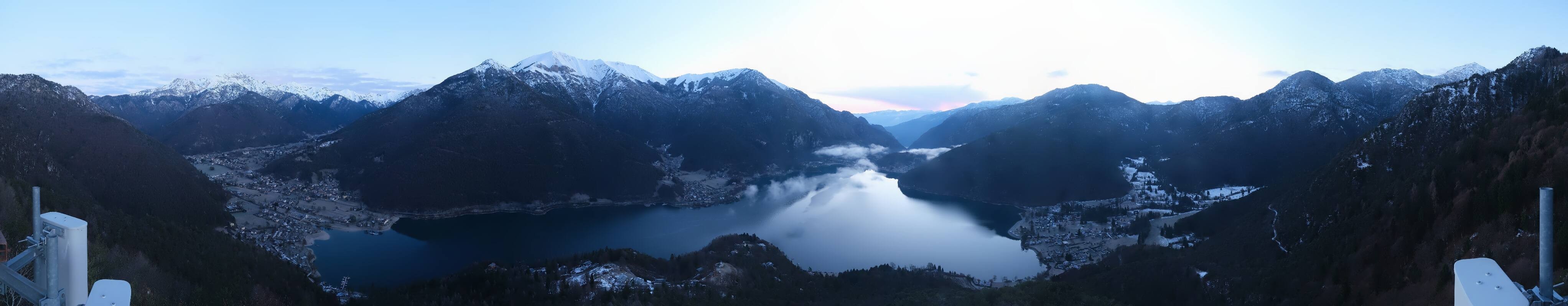 Archiv Foto Webcam Valle di Ledro - Blick auf den Ledrosee