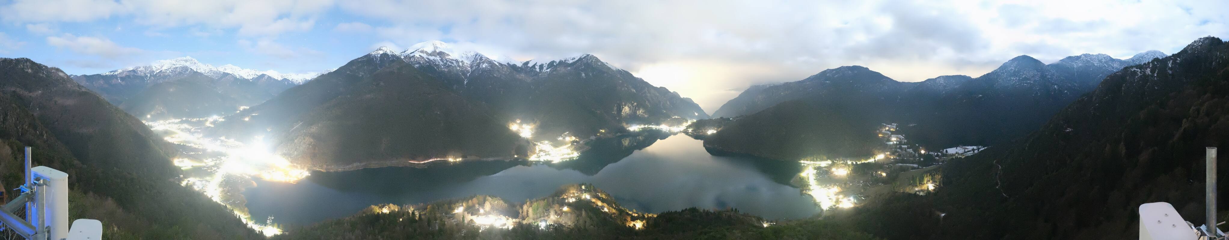 Archiv Foto Webcam Valle di Ledro - Blick auf den Ledrosee