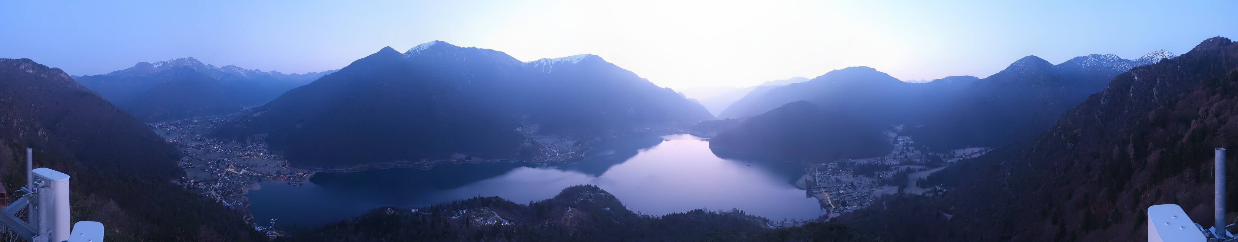 Archived image Webcam Valle di Ledro - Lago di Ledro