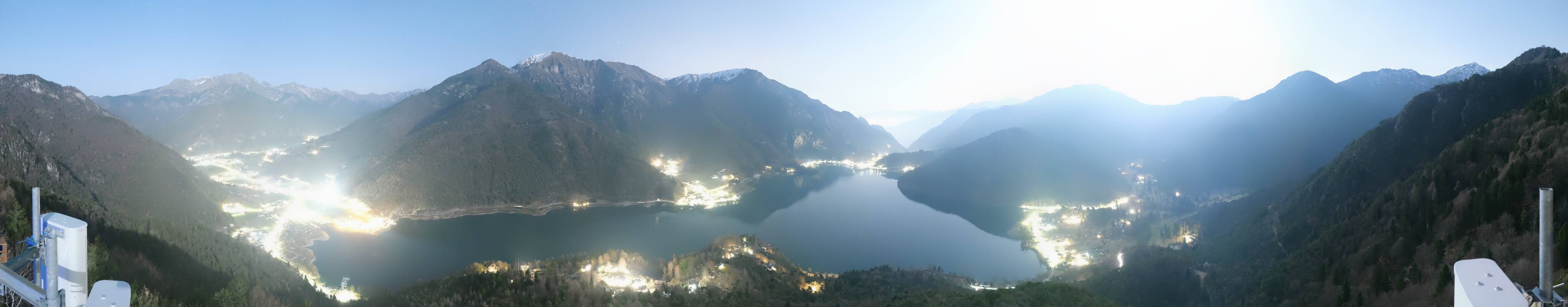Archived image Webcam Valle di Ledro - Lago di Ledro