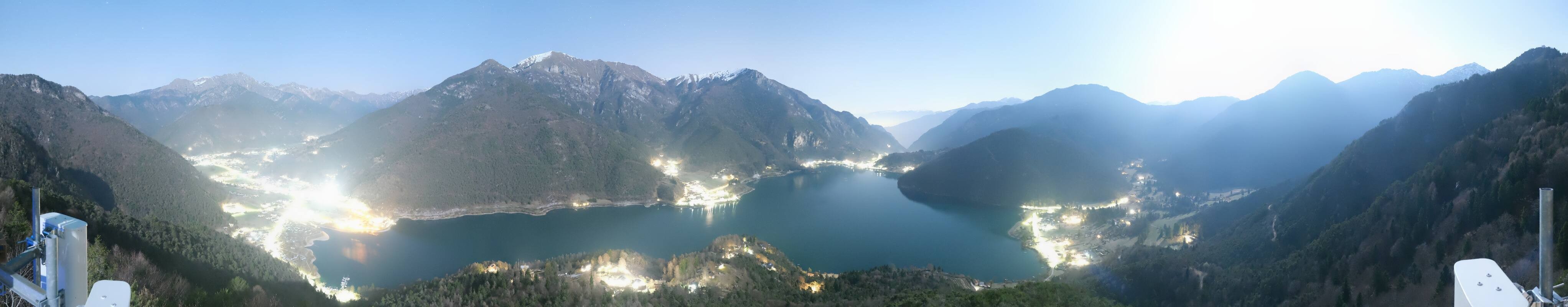 Archived image Webcam Valle di Ledro - Lago di Ledro