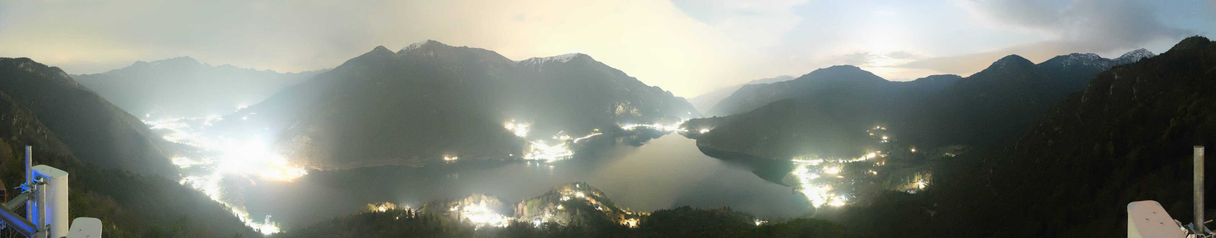 Archiv Foto Webcam Valle di Ledro - Blick auf den Ledrosee