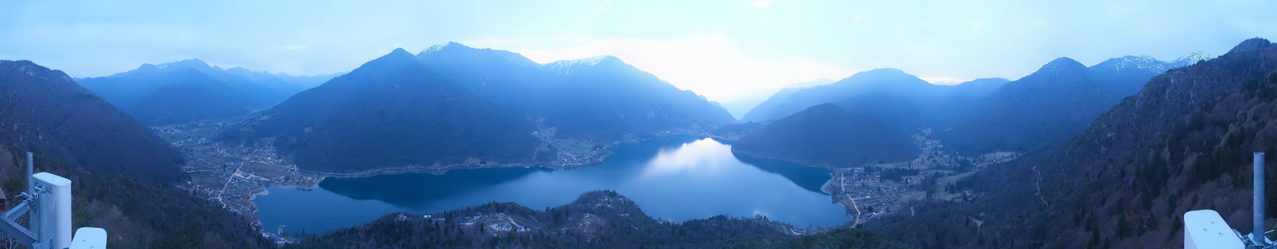 Archiv Foto Webcam Valle di Ledro - Blick auf den Ledrosee