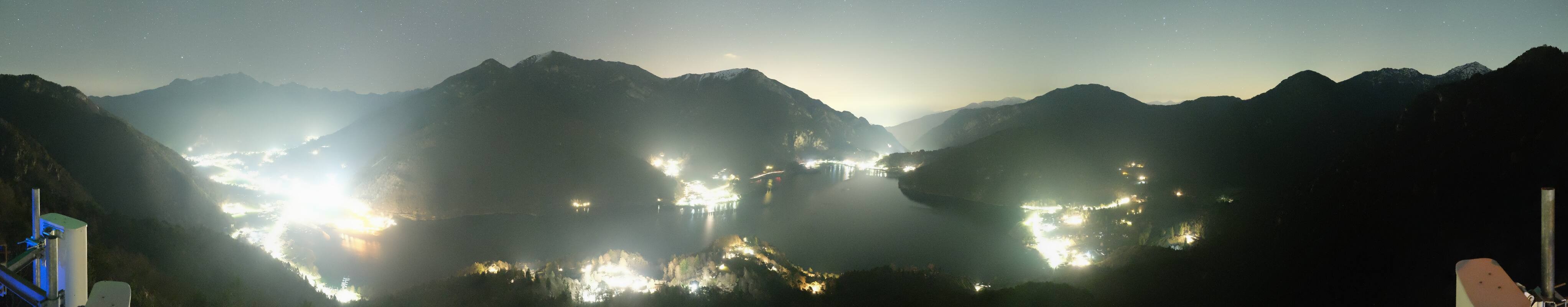 Archived image Webcam Valle di Ledro - Lago di Ledro