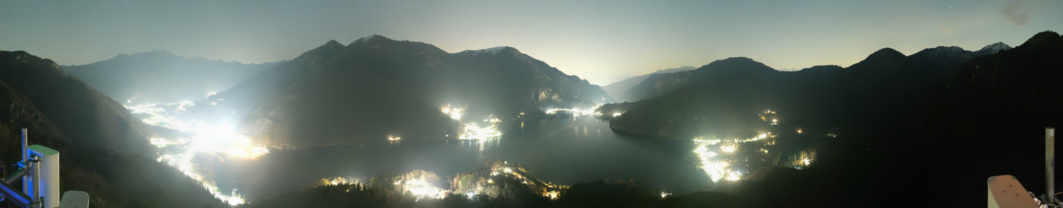 Archived image Webcam Valle di Ledro - Lago di Ledro