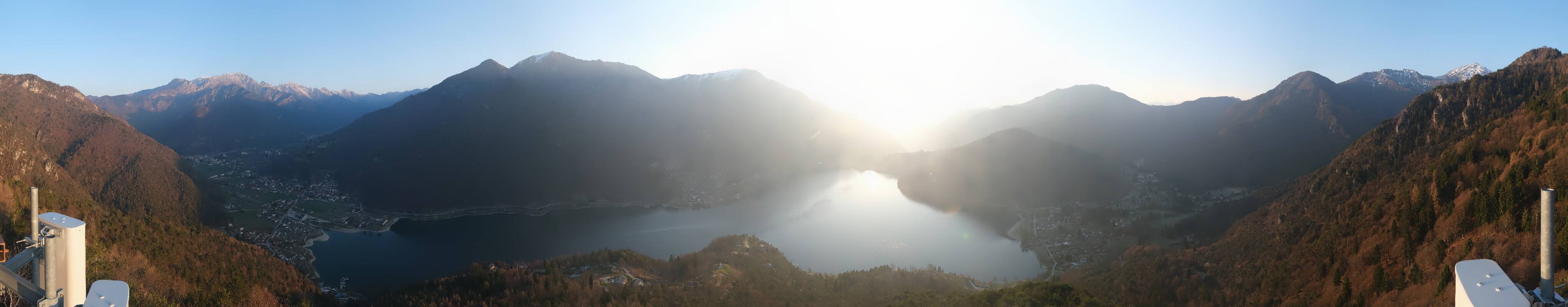 Archived image Webcam Valle di Ledro - Lago di Ledro