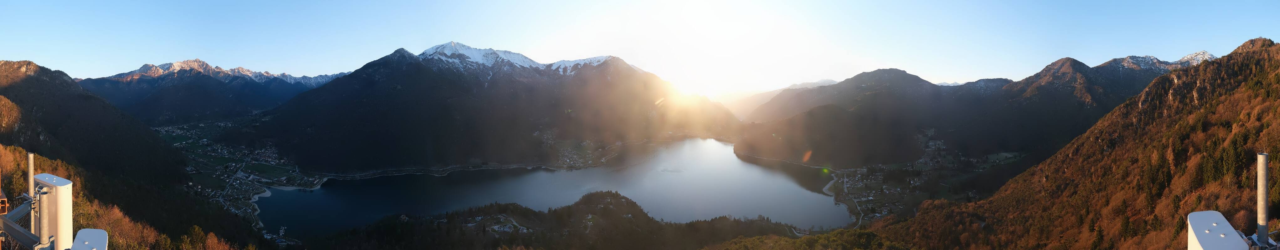Archiv Foto Webcam Valle di Ledro - Blick auf den Ledrosee