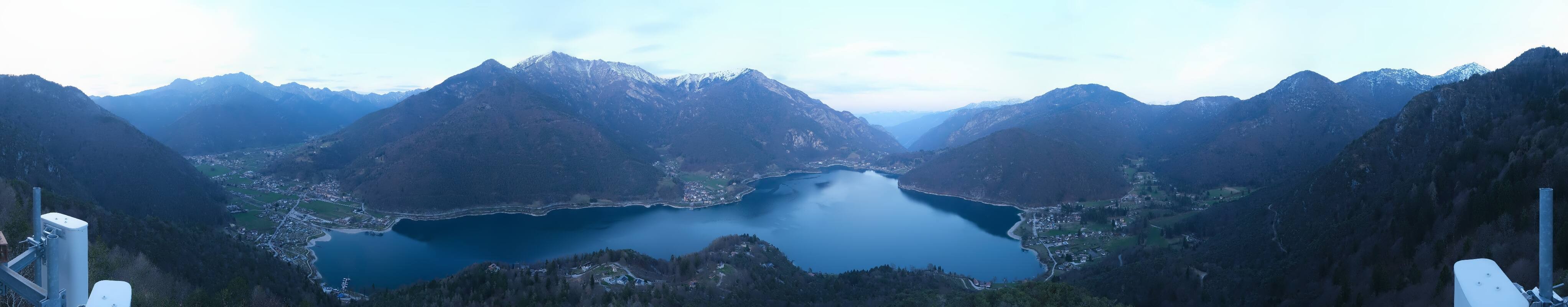 Archiv Foto Webcam Valle di Ledro - Blick auf den Ledrosee