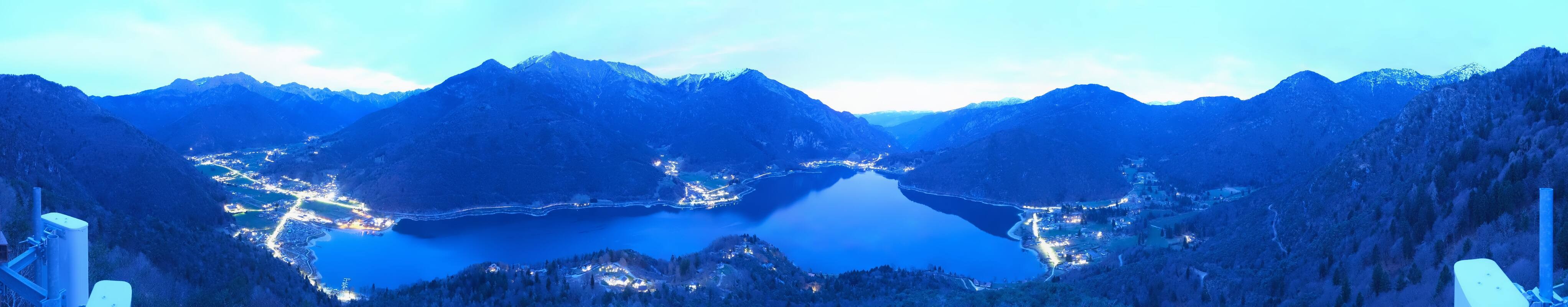 Archiv Foto Webcam Valle di Ledro - Blick auf den Ledrosee