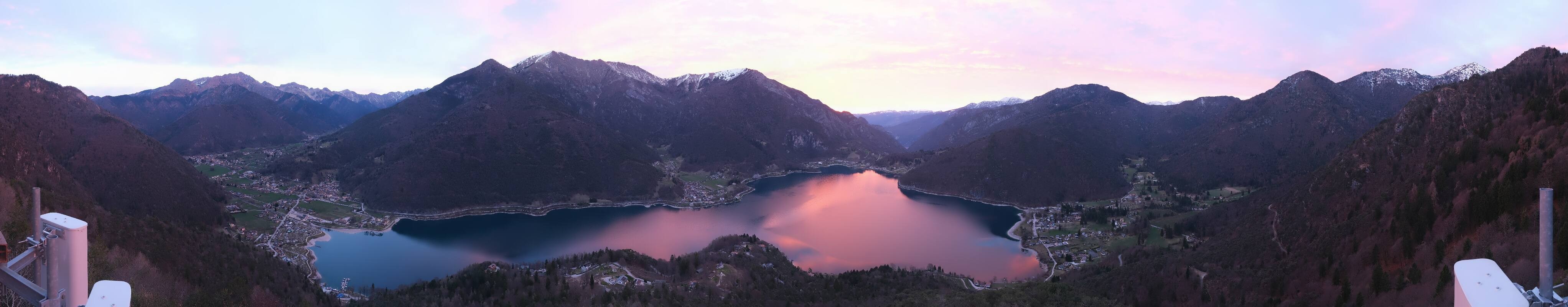 Archiv Foto Webcam Valle di Ledro - Blick auf den Ledrosee