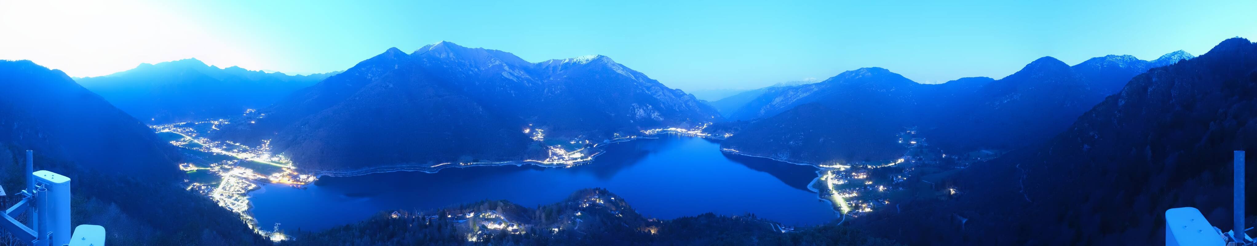 Archived image Webcam Valle di Ledro - Lago di Ledro