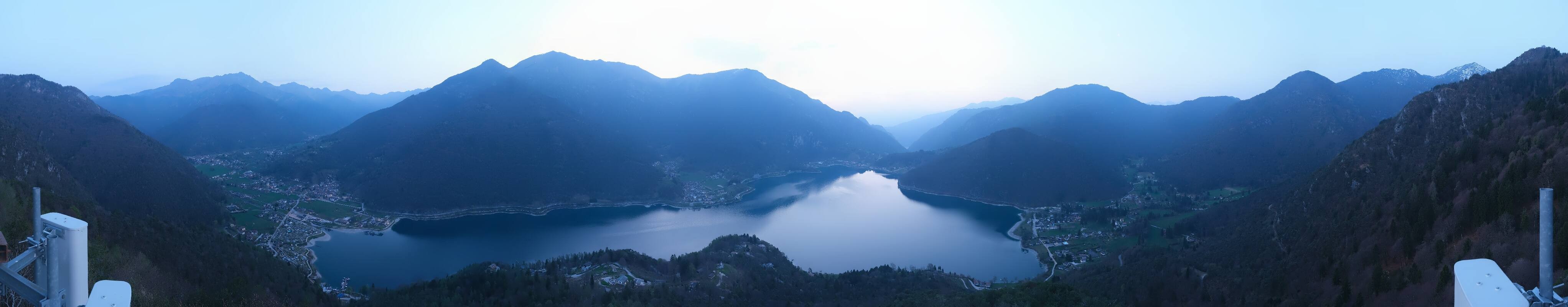 Archived image Webcam Valle di Ledro - Lago di Ledro