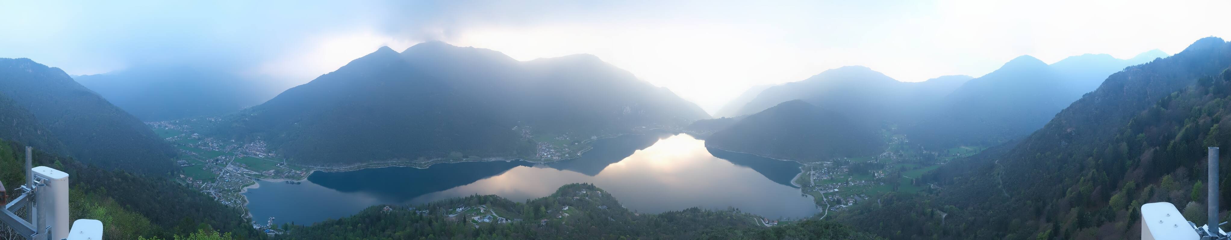 Archived image Webcam Valle di Ledro - Lago di Ledro