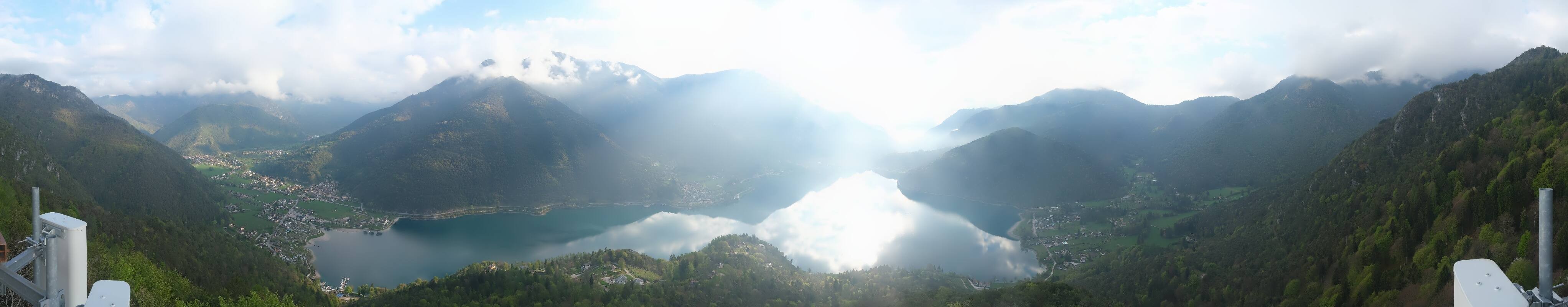 Archived image Webcam Valle di Ledro - Lago di Ledro