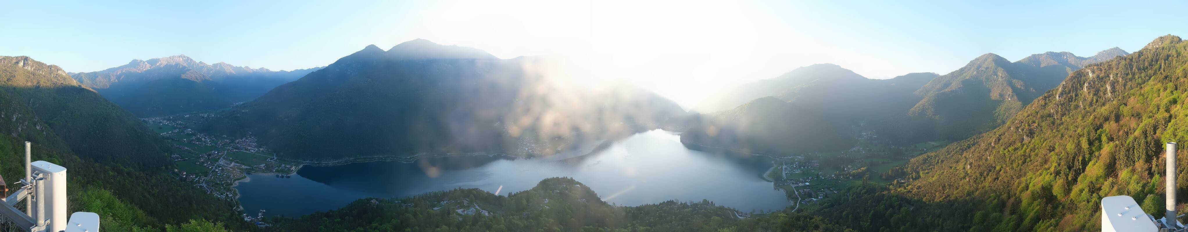 Archiv Foto Webcam Valle di Ledro - Blick auf den Ledrosee
