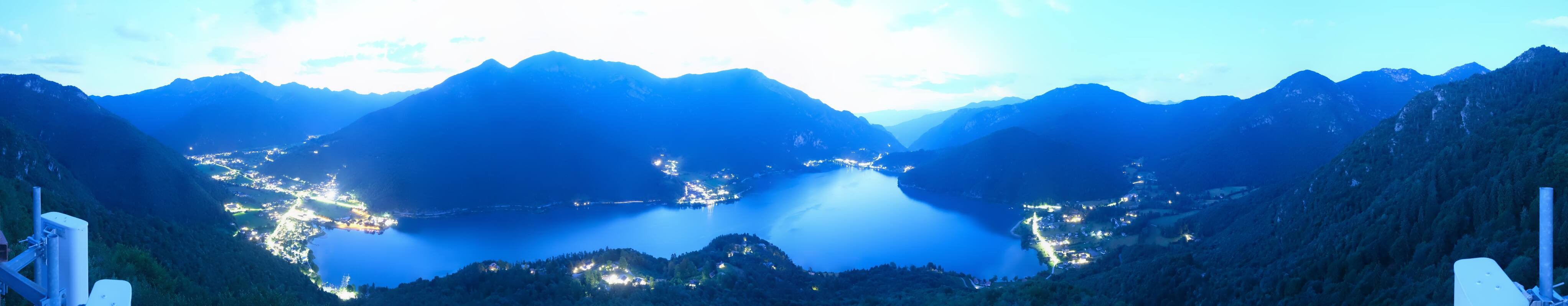 Archiv Foto Webcam Valle di Ledro - Blick auf den Ledrosee