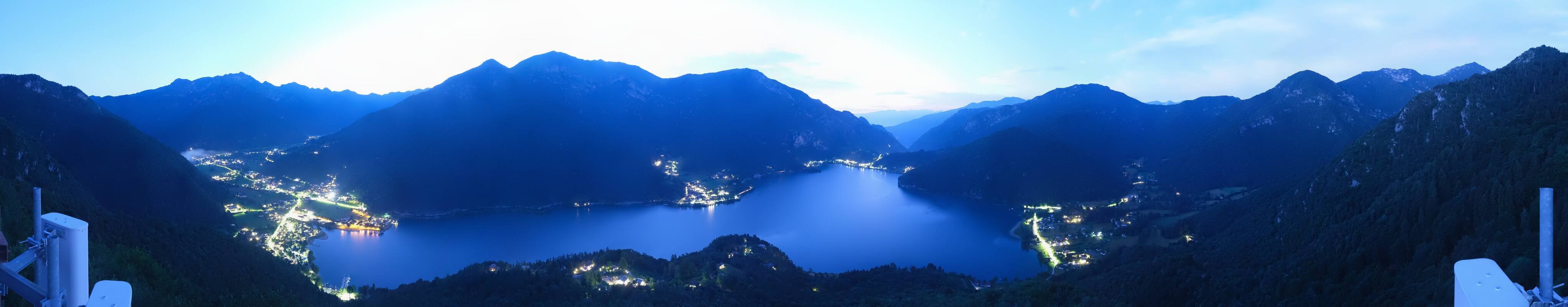 Archived image Webcam Valle di Ledro - Lago di Ledro
