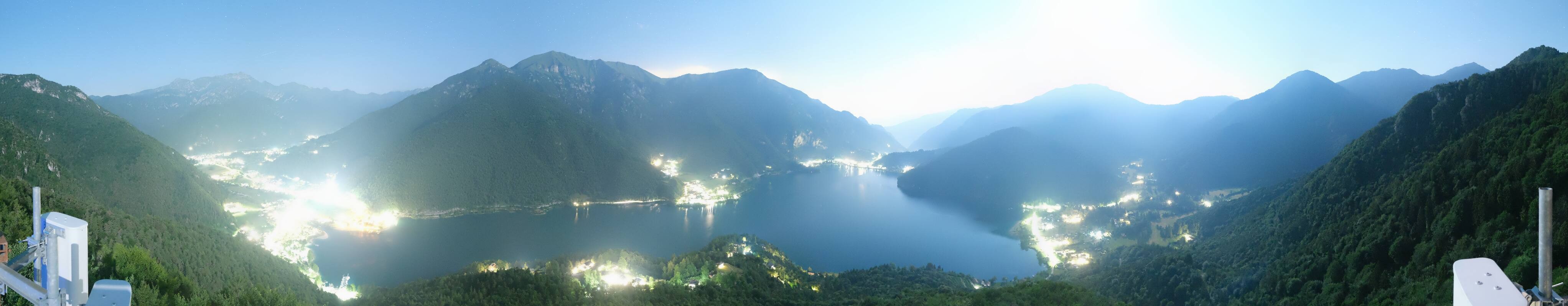 Archived image Webcam Valle di Ledro - Lago di Ledro