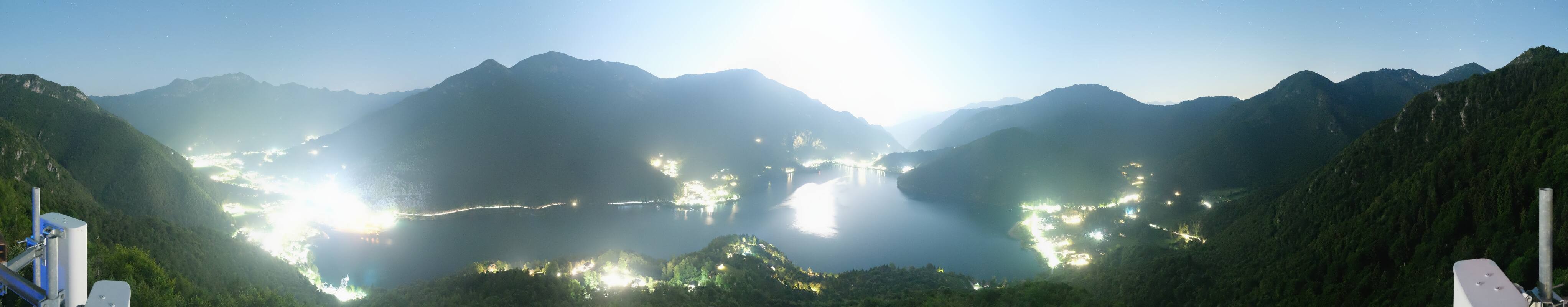 Archived image Webcam Valle di Ledro - Lago di Ledro
