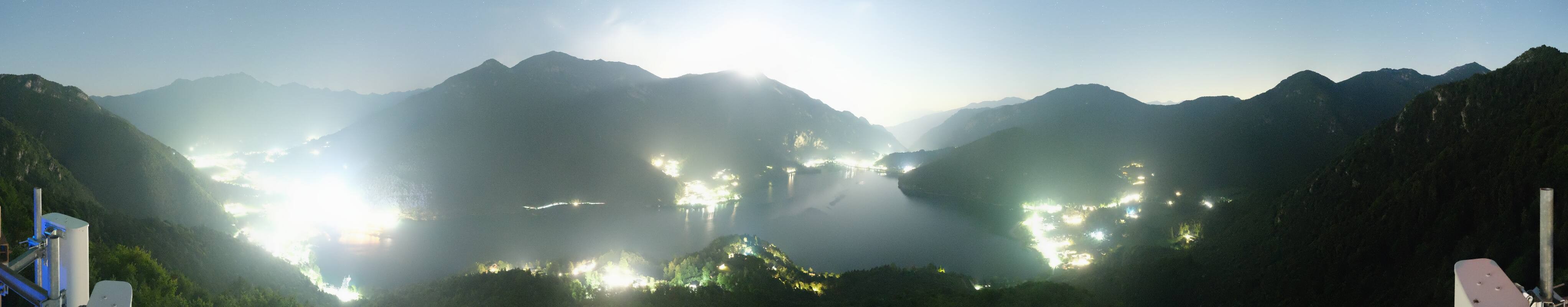 Archived image Webcam Valle di Ledro - Lago di Ledro