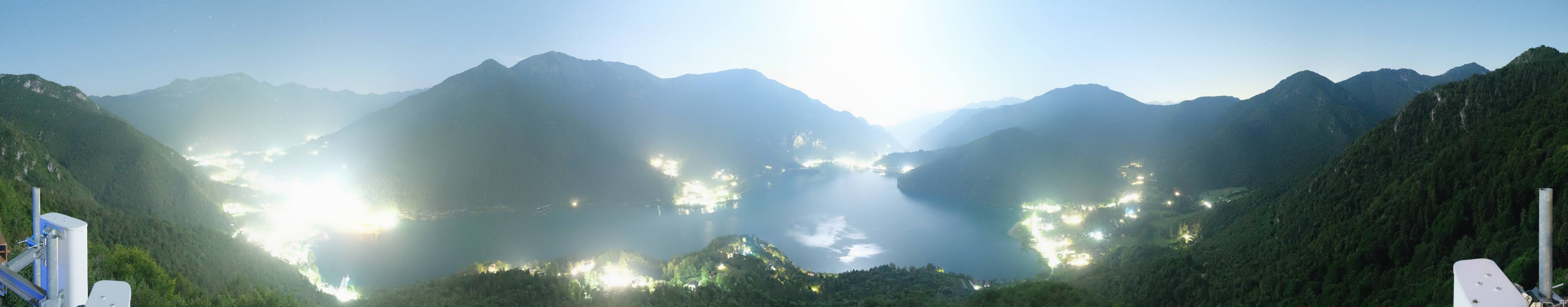 Archived image Webcam Valle di Ledro - Lago di Ledro
