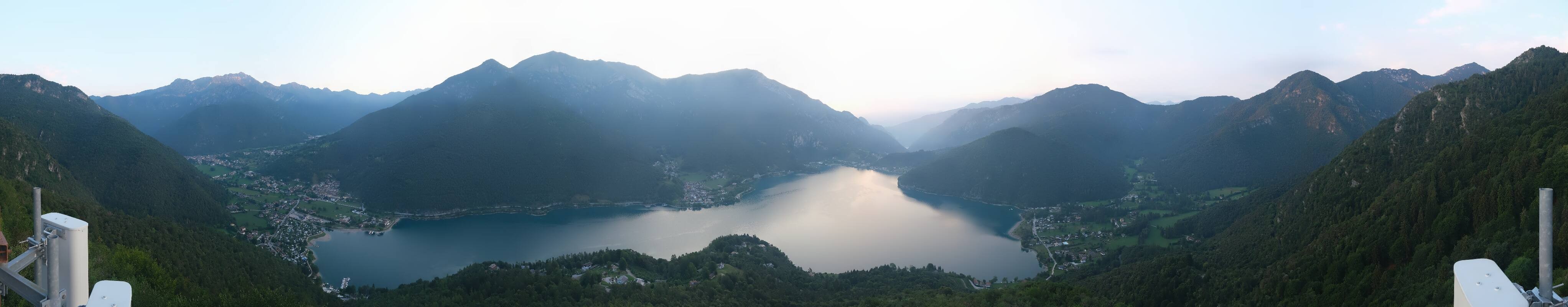 Archiv Foto Webcam Valle di Ledro - Blick auf den Ledrosee