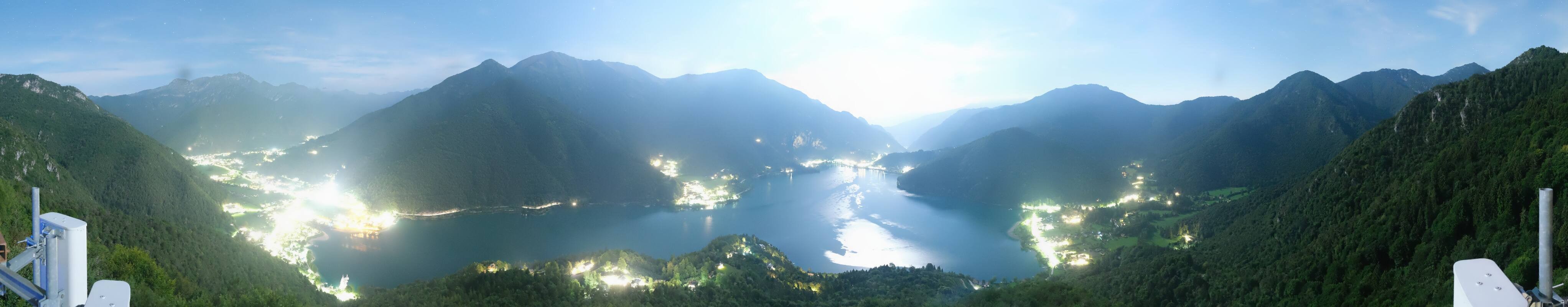 Archiv Foto Webcam Valle di Ledro - Blick auf den Ledrosee