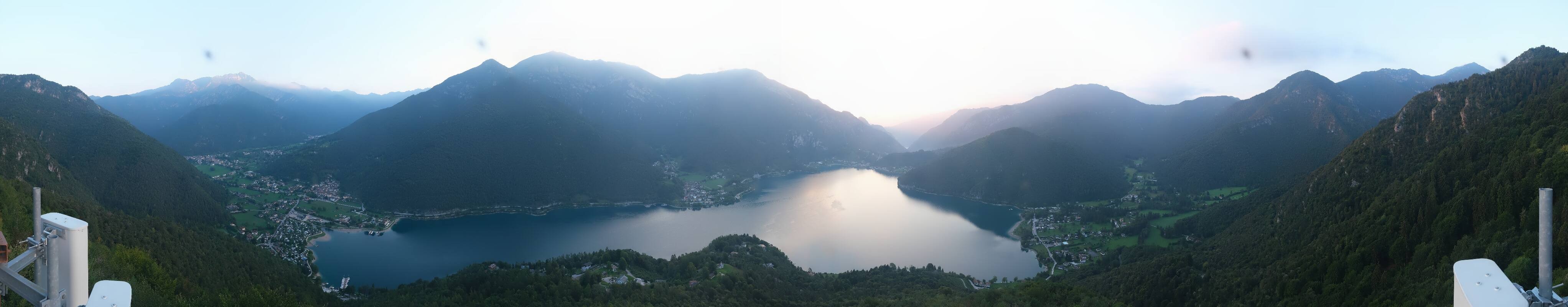 Archiv Foto Webcam Valle di Ledro - Blick auf den Ledrosee
