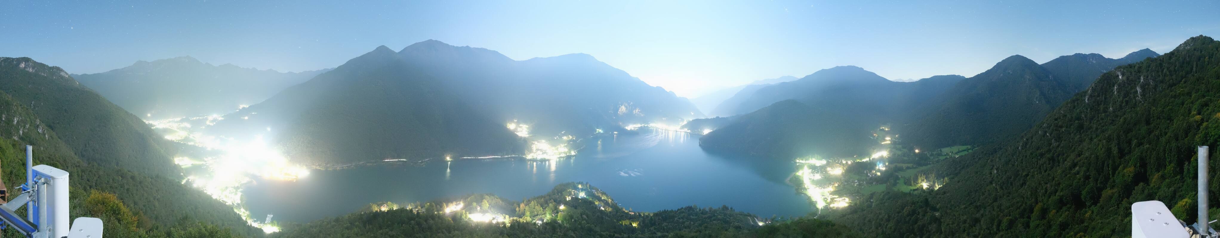 Archived image Webcam Valle di Ledro - Lago di Ledro