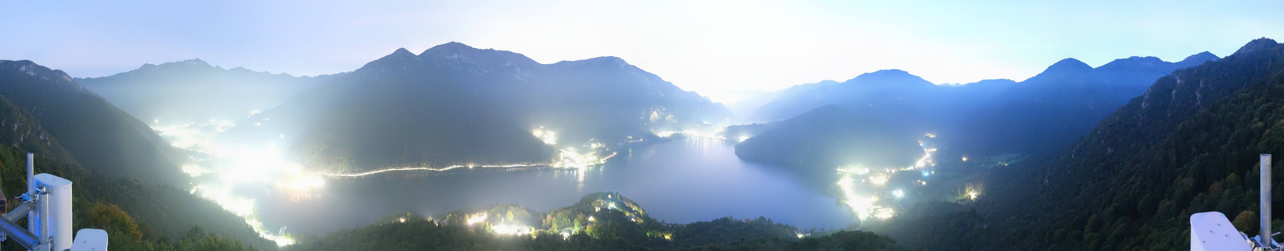 Archived image Webcam Valle di Ledro - Lago di Ledro