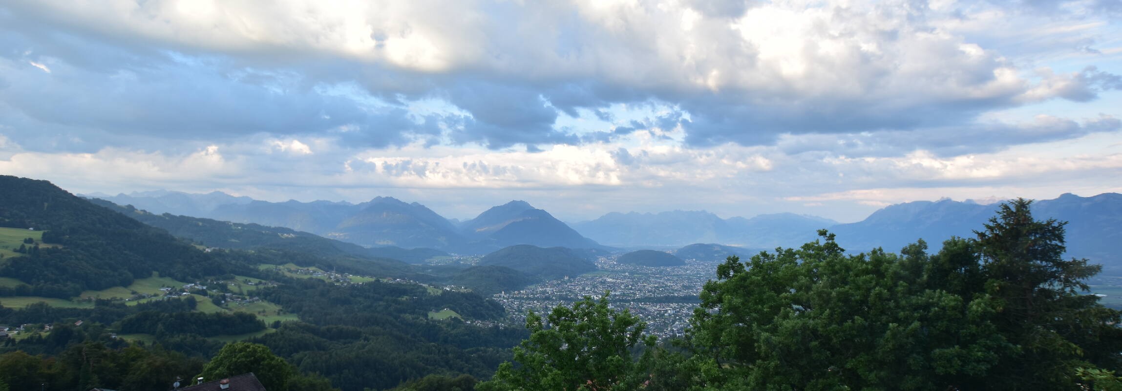 Archiv Foto Webcam Viktorsberg - Blick auf Feldkirch