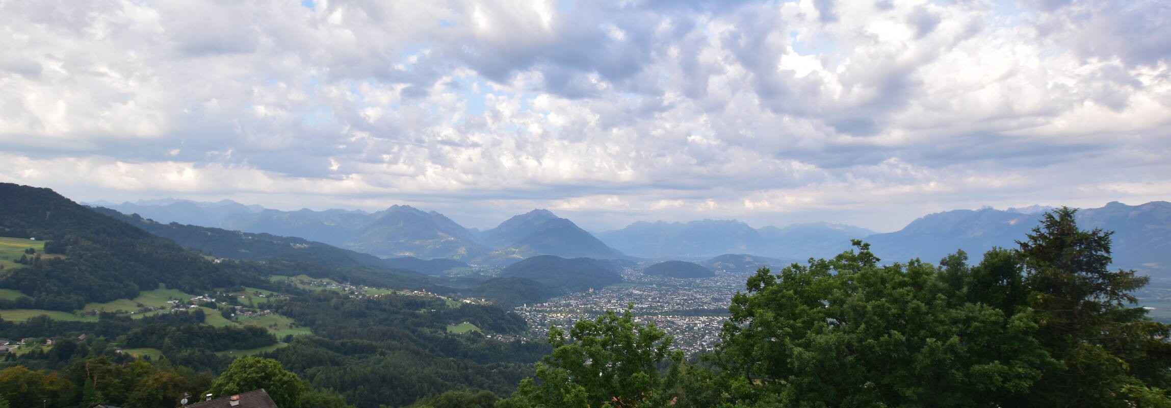 Archiv Foto Webcam Viktorsberg - Blick auf Feldkirch