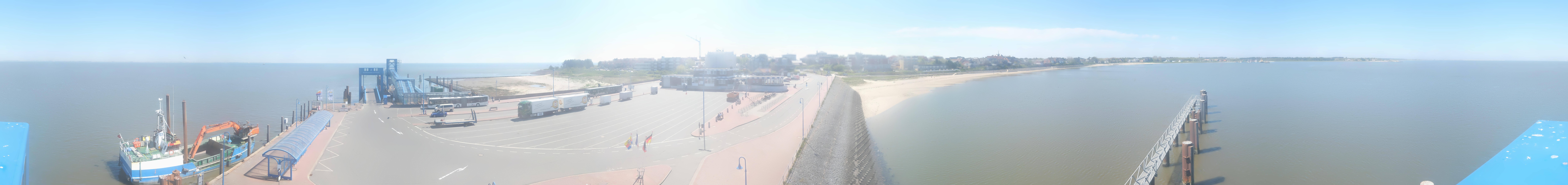 Archived image Webcam Amrum Island - Ferry dock Wittdün