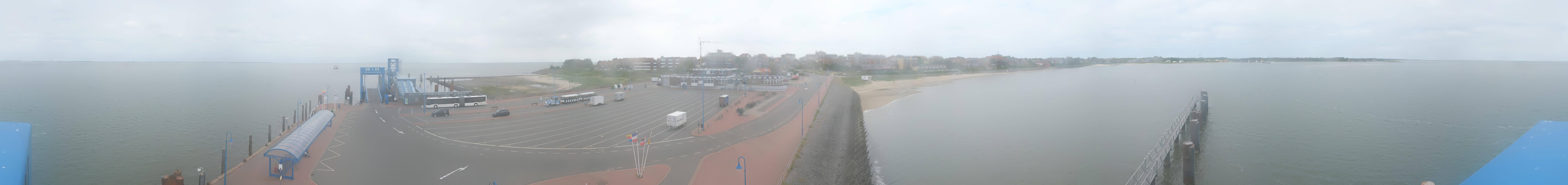 Archived image Webcam Amrum Island - Ferry dock Wittdün
