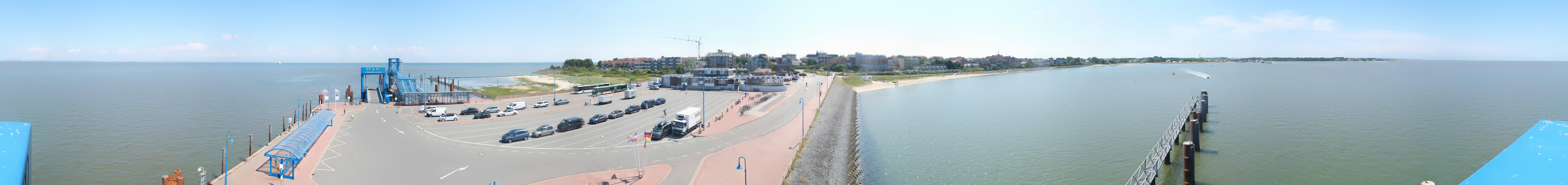 Archived image Webcam Amrum Island - Ferry dock Wittdün