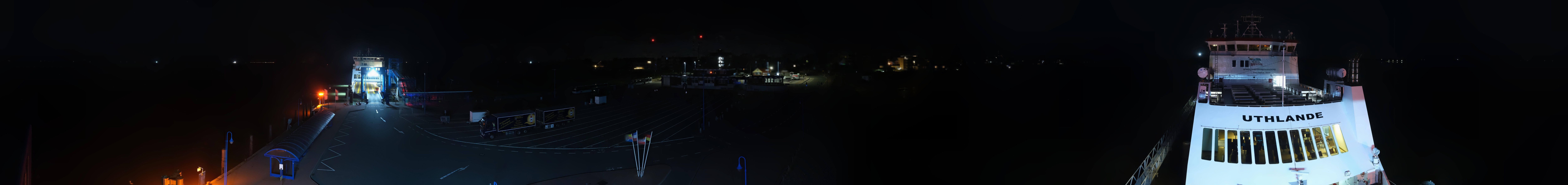 Archived image Webcam Amrum Island - Ferry dock Wittdün
