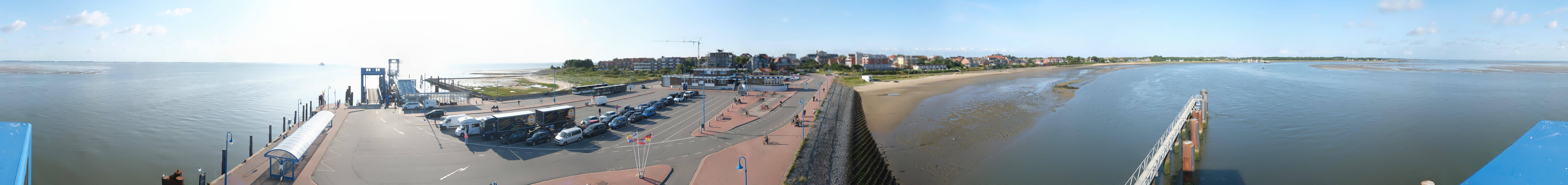 Archived image Webcam Amrum Island - Ferry dock Wittdün