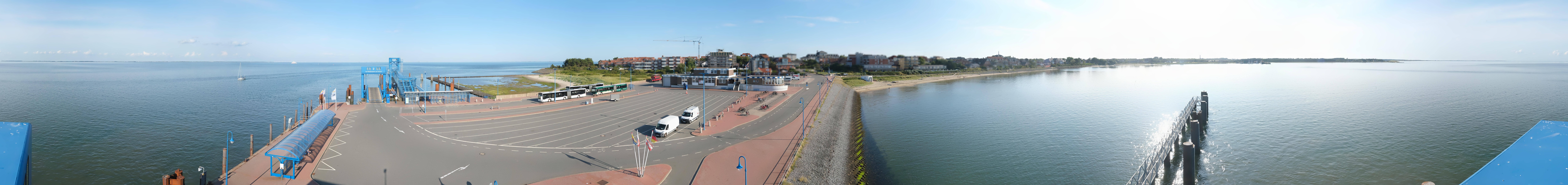 Archived image Webcam Amrum Island - Ferry dock Wittdün